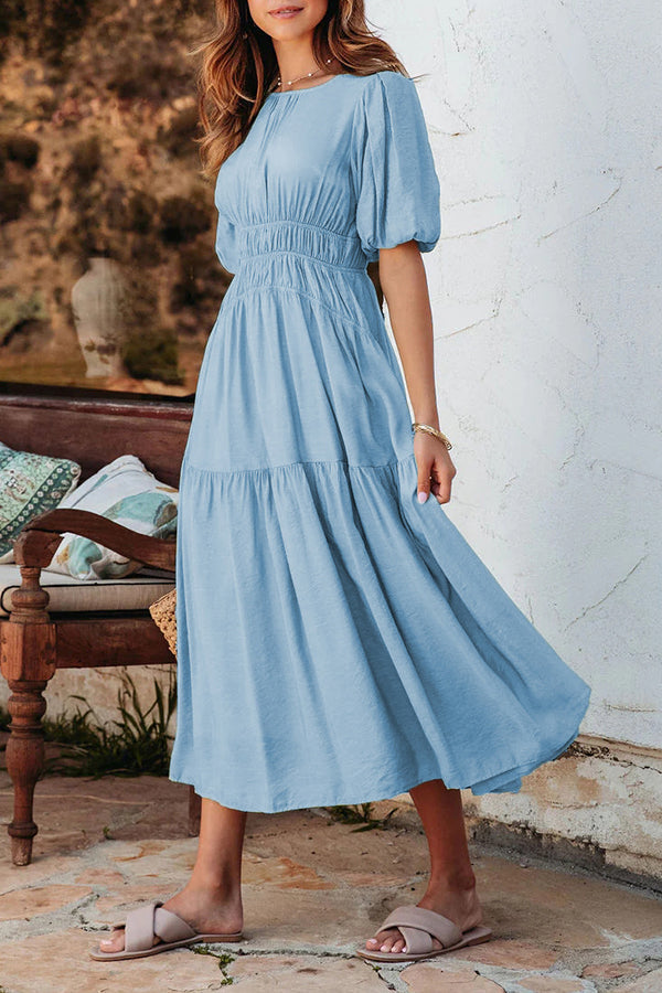 Classic Vintage Dress with a Flattering Fit