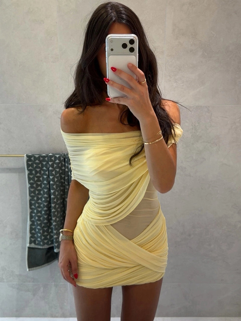 Sophisticated Dress with a Clean Classic Look