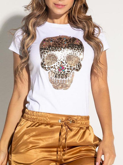 Beautifully Finished Garment in a Timeless Design