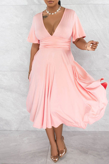 Gracefully Styled Dress for Any Occasion