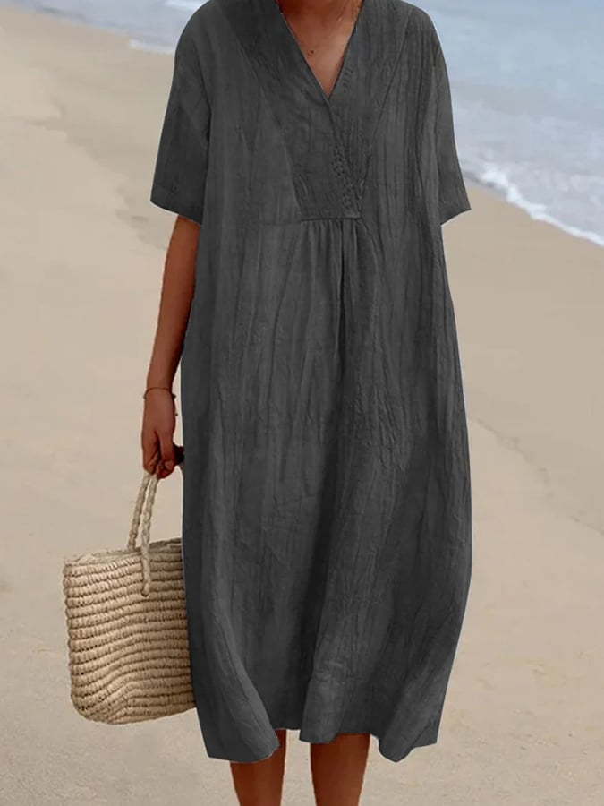 Beautifully Crafted Dress in a Classic Style