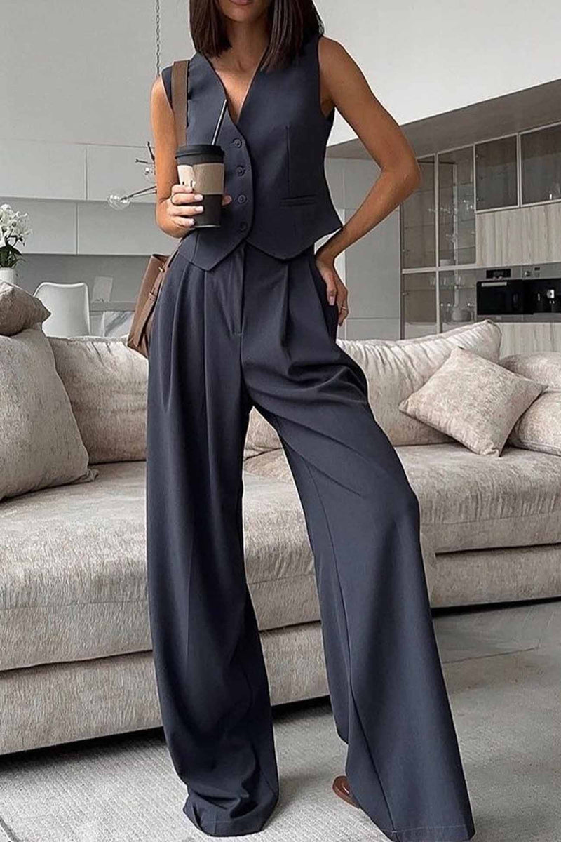Elegantly Styled Pants for Everyday Wear