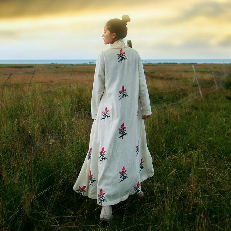 Beautifully Crafted Cardigan in a Classic Style