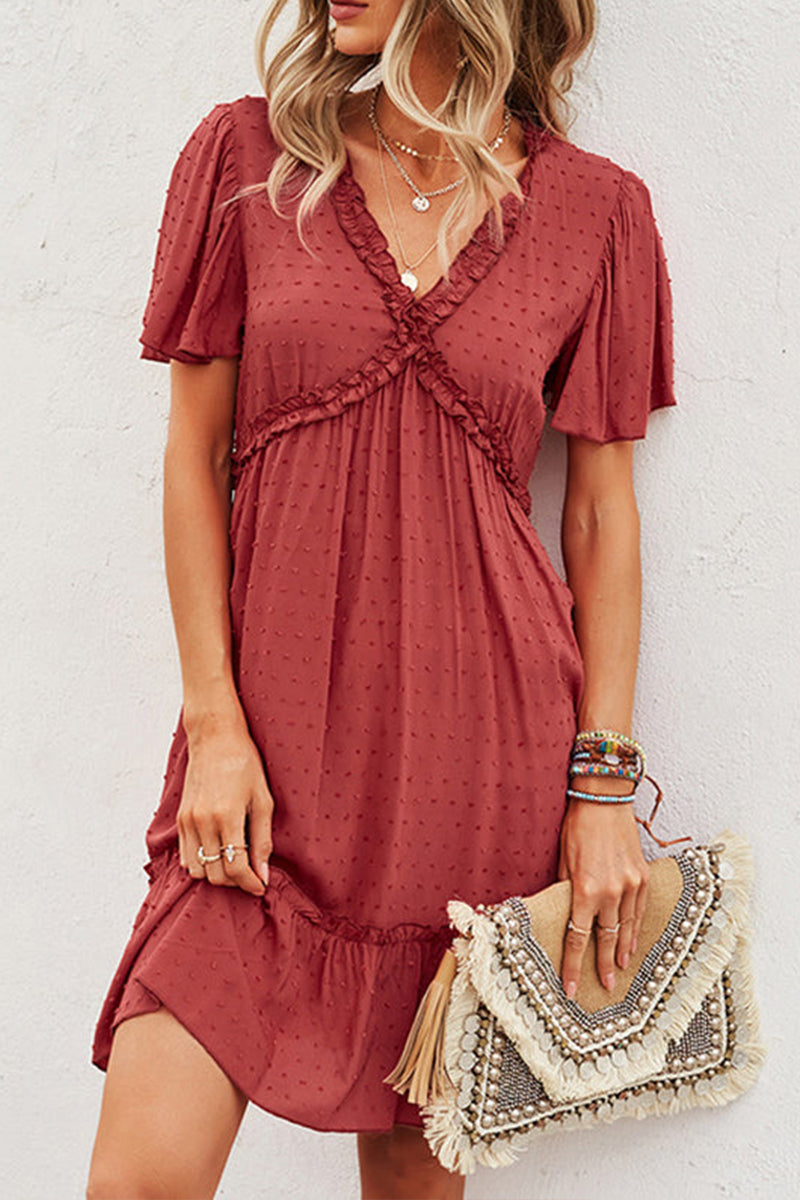 Well Tailored Dress with a Graceful Silhouette