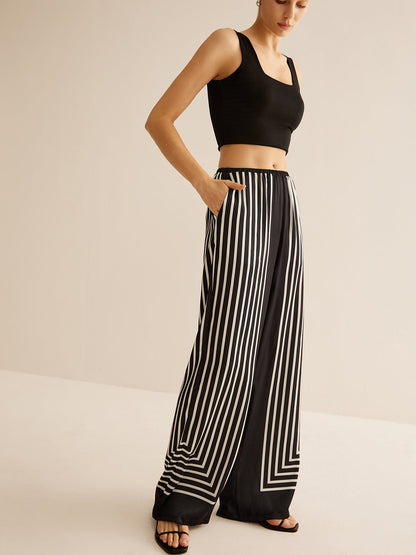 Gracefully Styled Pants for Any Occasion