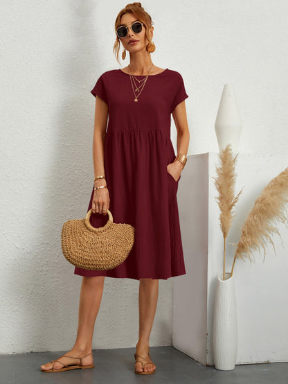 Classic Vintage Dress with a Flattering Fit
