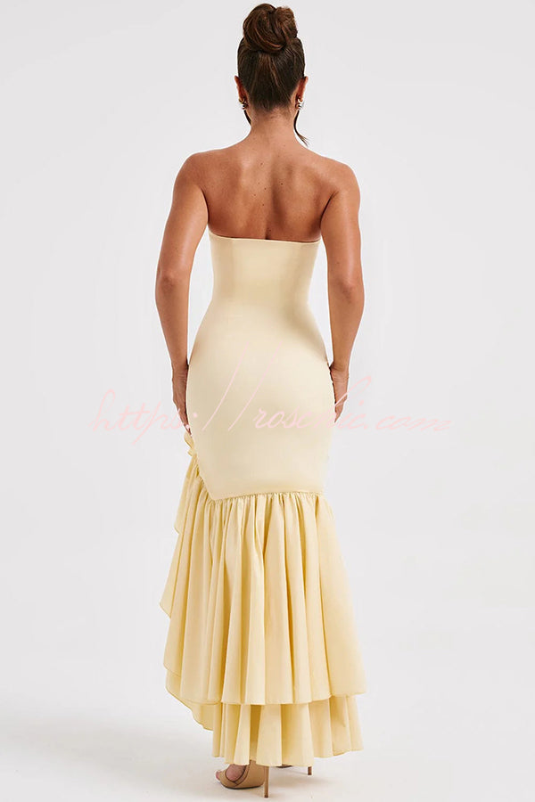 Well Tailored Dress with a Graceful Silhouette