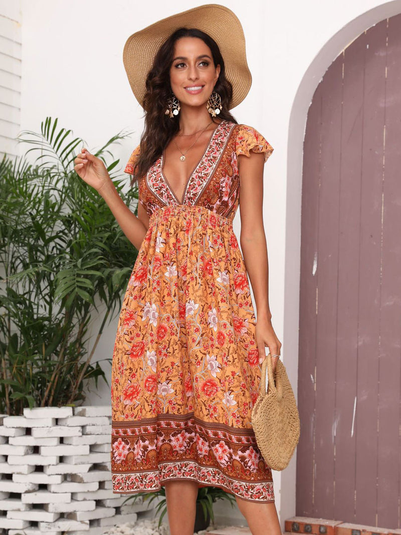 Well Tailored Dress with a Graceful Silhouette