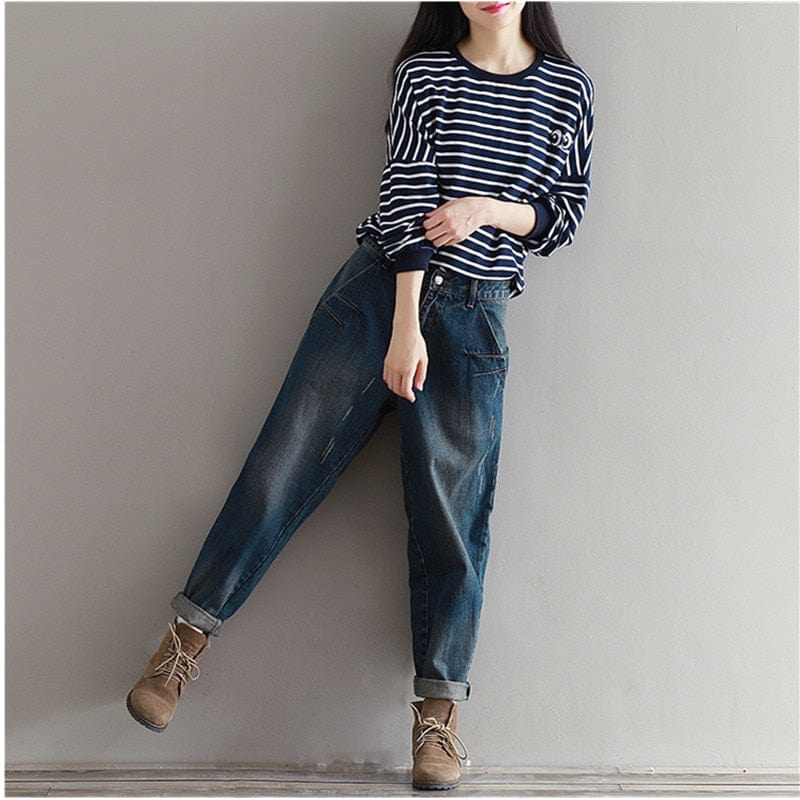 Well Tailored Pants with a Graceful Silhouette