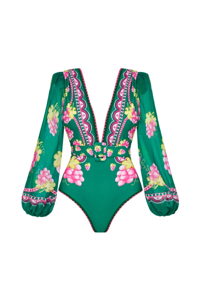 Beautifully Finished Garment in a Timeless Design