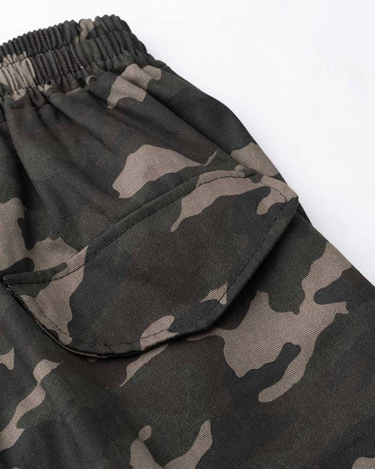 Elegantly Styled Pants for Everyday Wear