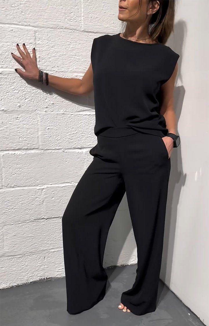 Vintage Inspired Pants with a Contemporary Edge