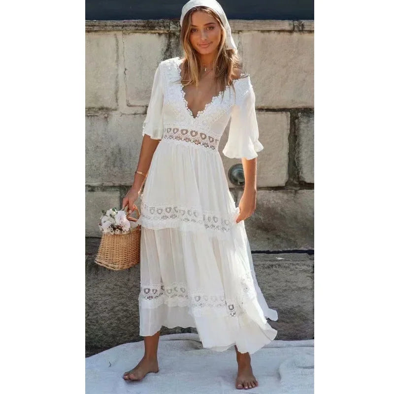 Effortlessly Elegant Dress with a Timeless Design