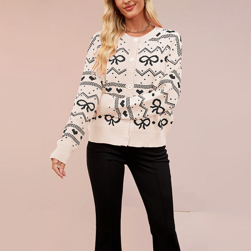 Effortlessly Elegant Cardigan with a Timeless Design