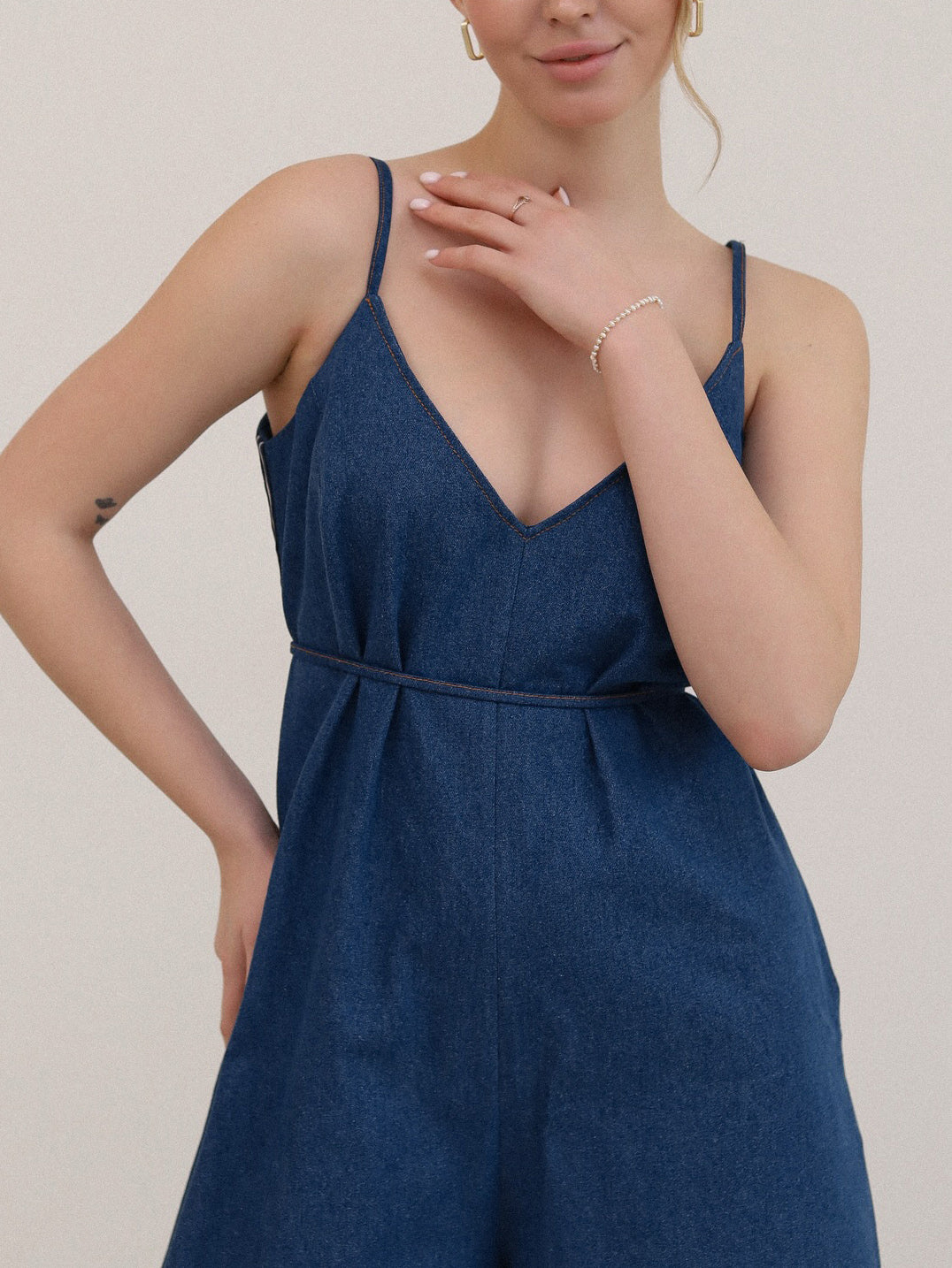 Beautifully Finished Garment in a Timeless Design
