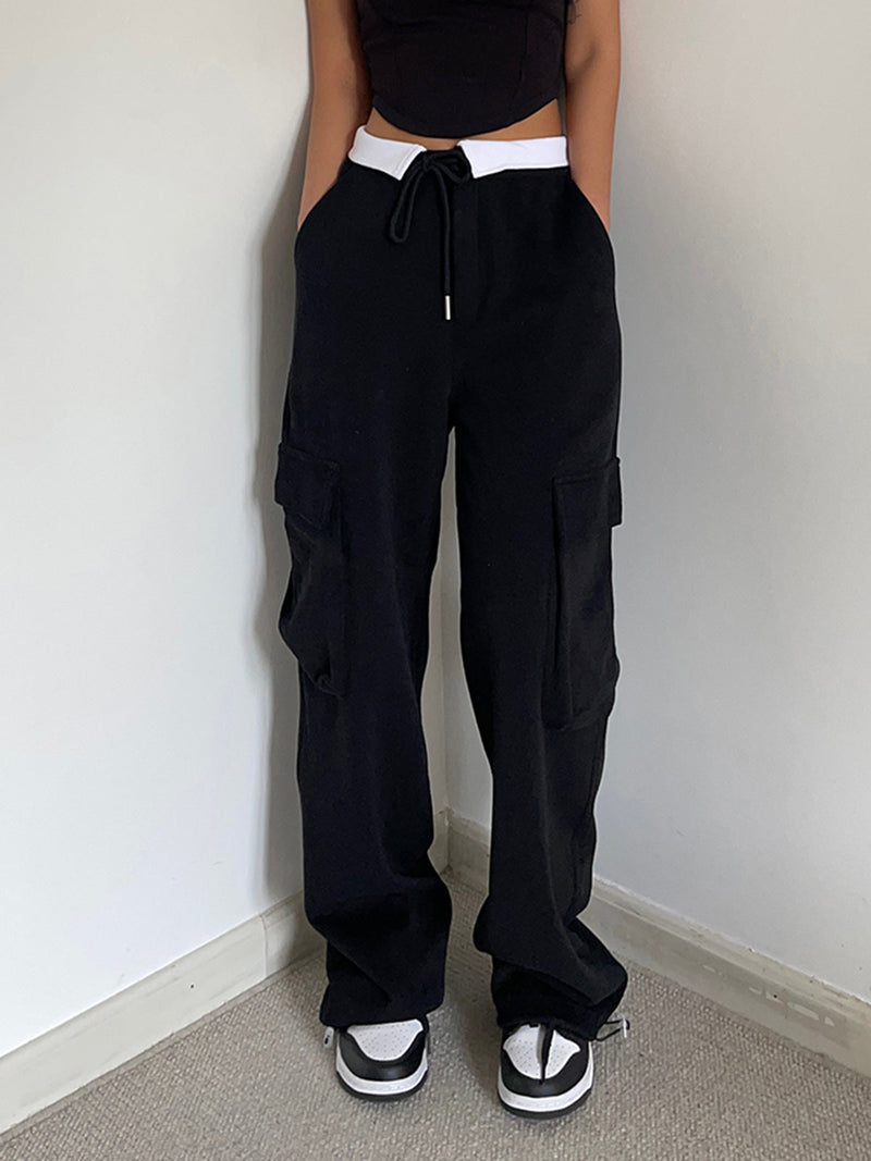 Well Tailored Pants with a Graceful Silhouette