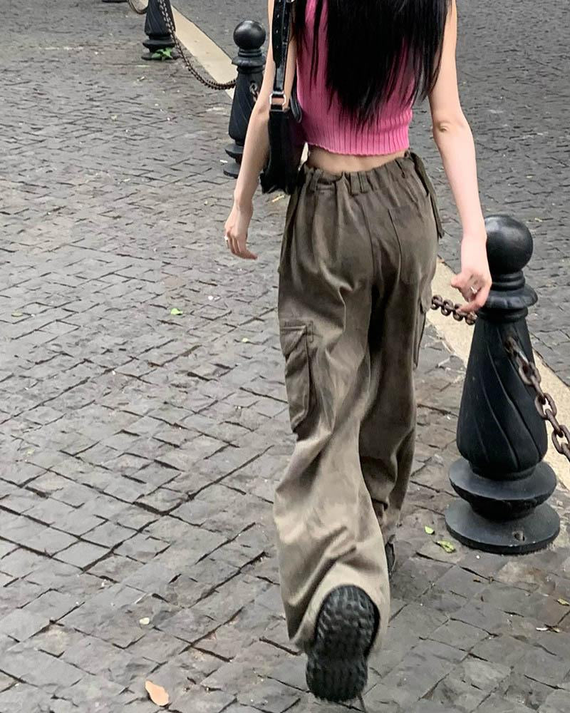 Beautifully Finished Pants in a Timeless Design