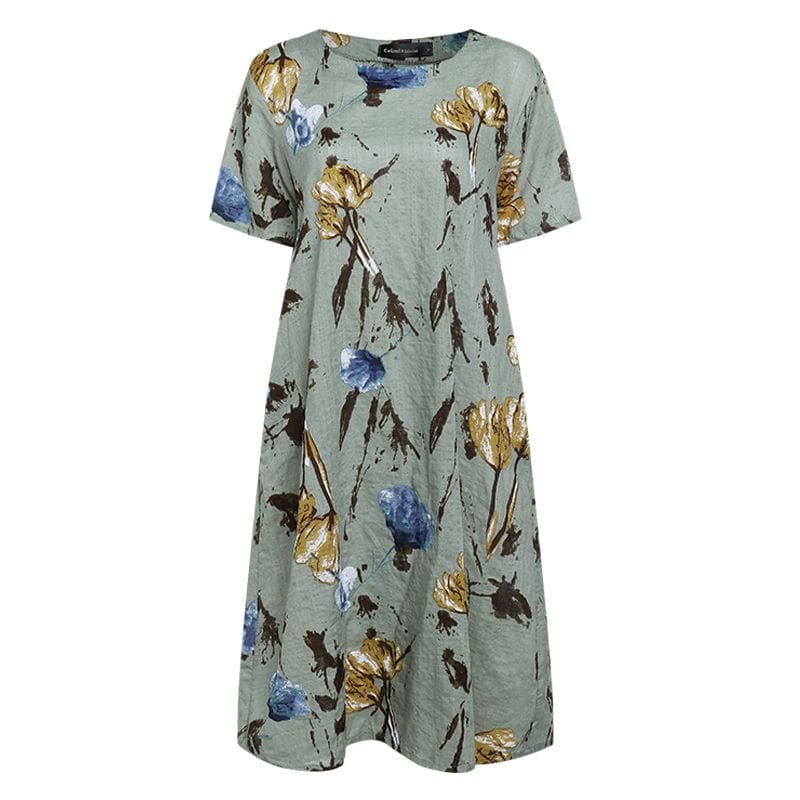Well Tailored Dress with a Graceful Silhouette
