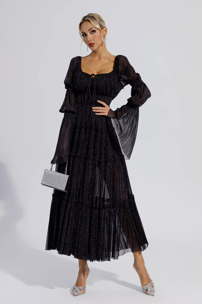 Classic Vintage & Enduringly Stylish Dress