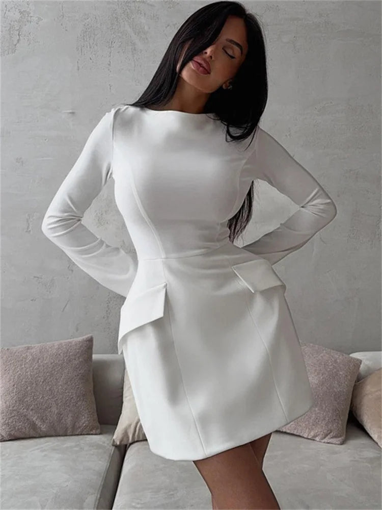 Beautifully Crafted Dress in a Classic Style