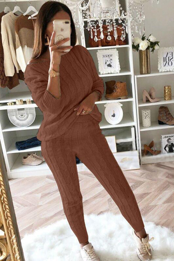 Gracefully Styled Sweater for Any Occasion