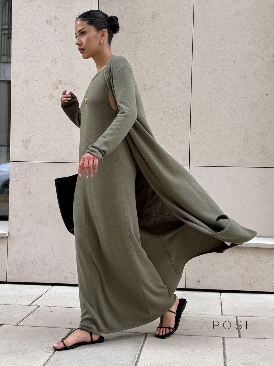 Effortlessly Elegant Dress with a Timeless Design