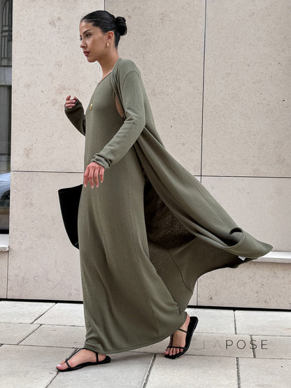 Effortlessly Elegant Dress with a Timeless Design