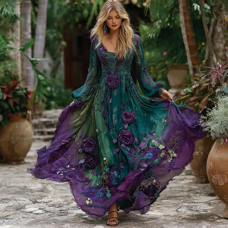 Beautifully Finished Dress in a Timeless Design