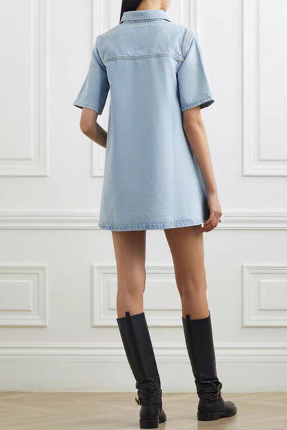 Classic Vintage Dress with a Flattering Fit