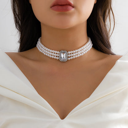 07 Necklace White K5562