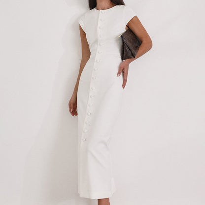 Effortlessly Elegant Dress with a Timeless Design