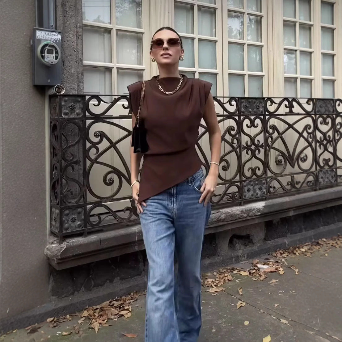 Classic Vintage Top with a Flattering Fit