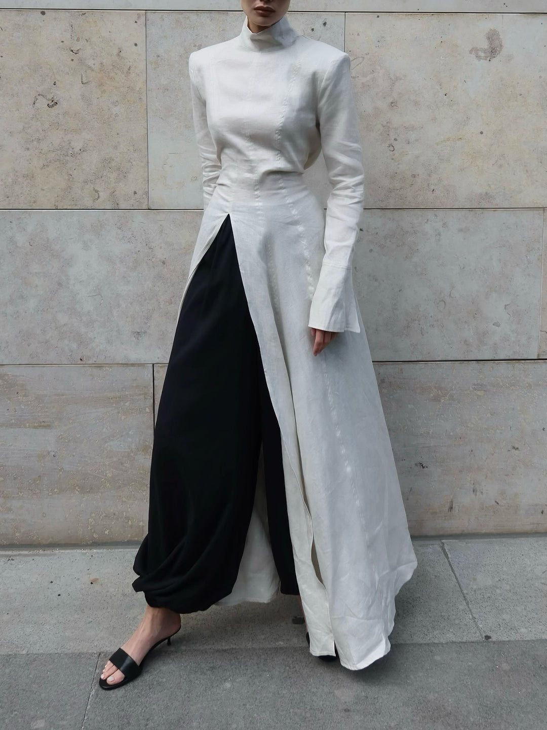 Classic Vintage Blouse with a Flattering Fit