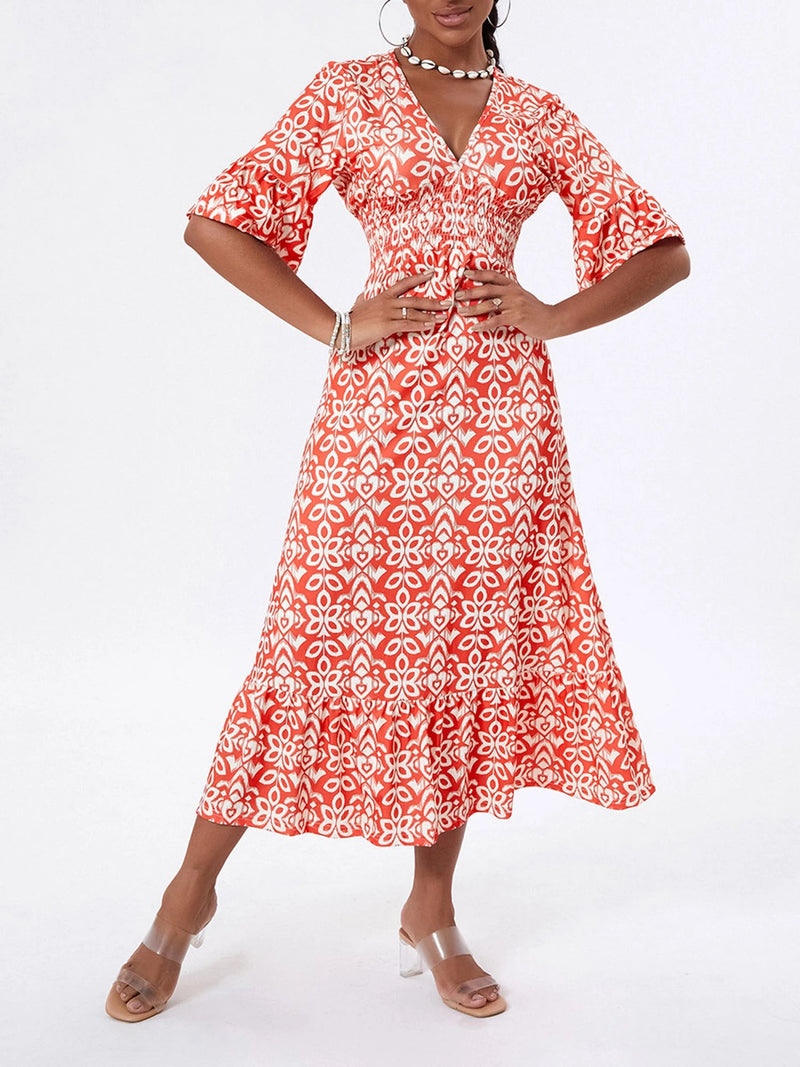 Gracefully Styled Dress for Any Occasion