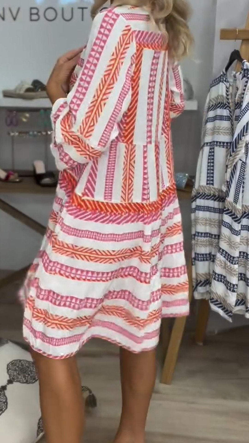 Well Tailored Dress with a Graceful Silhouette