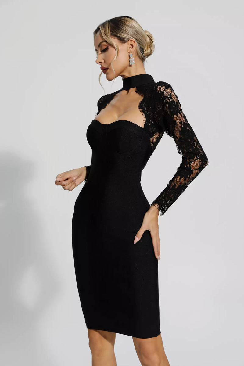 Beautifully Crafted Dress in a Classic Style