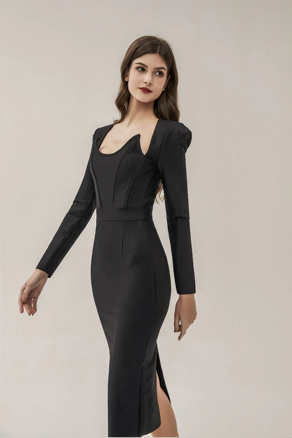 Classic Vintage Dress with a Flattering Fit