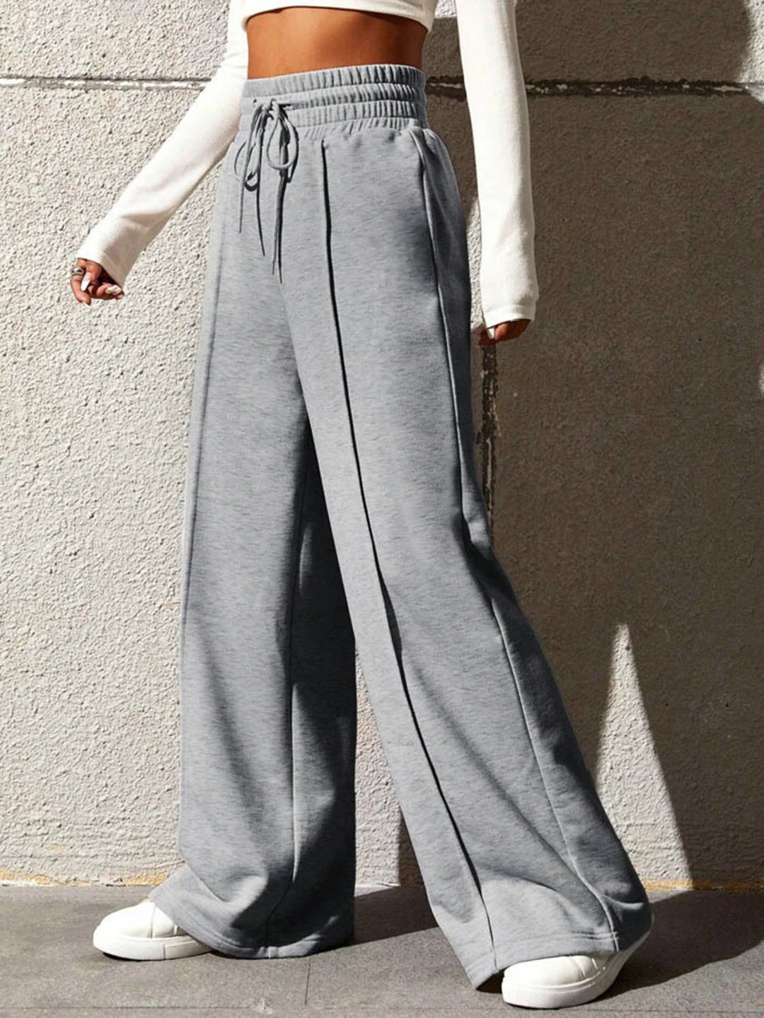 Gracefully Styled Pants for Any Occasion