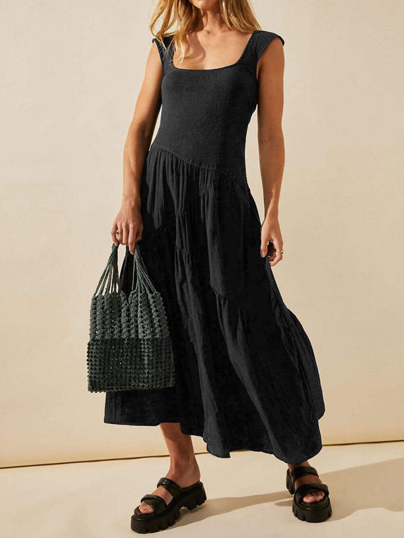 Classic Vintage Dress with a Flattering Fit