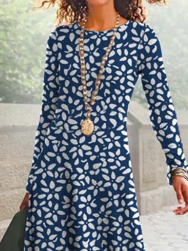 Sophisticated Dress with a Clean Classic Look