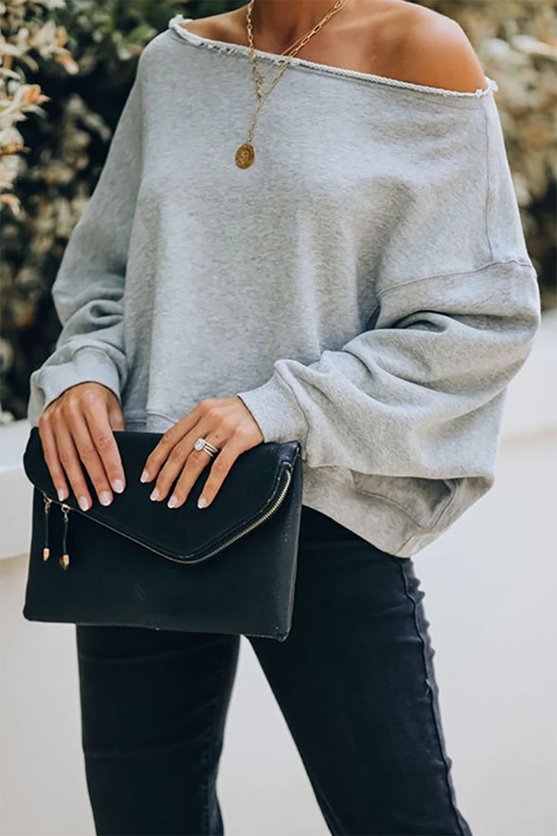 Gracefully Styled Garment for Any Occasion