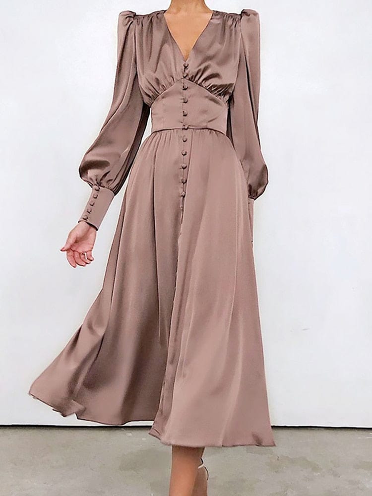 Polished Dress with an Effortless Classic Look