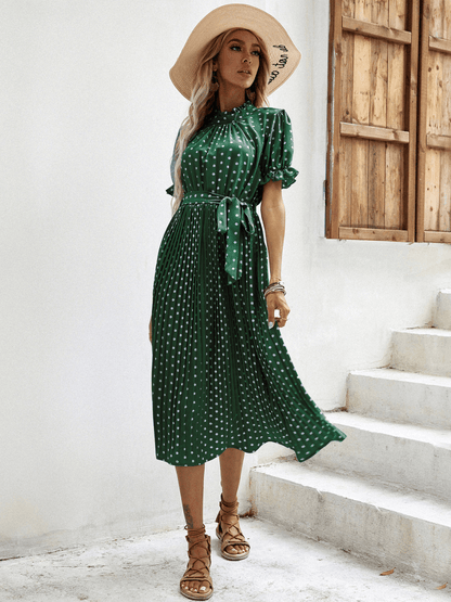 Polished Dress with an Effortless Classic Look