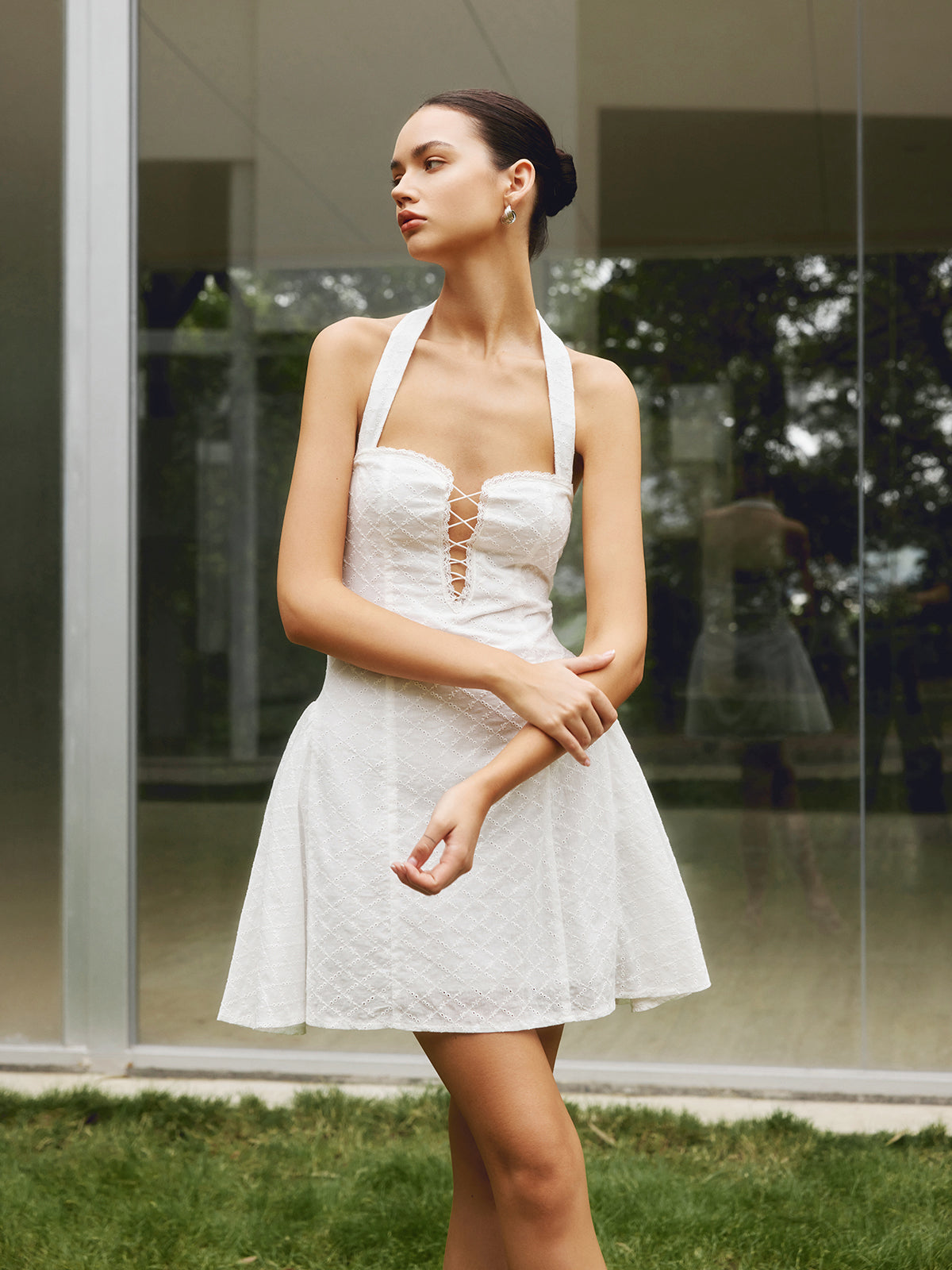 Sophisticated Dress with a Clean Classic Look