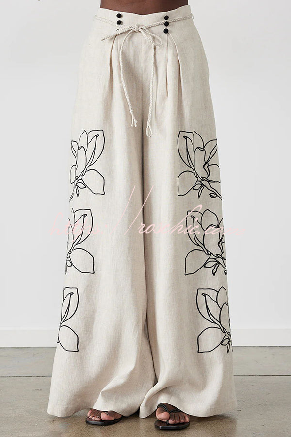Effortlessly Elegant Garment with a Timeless Design