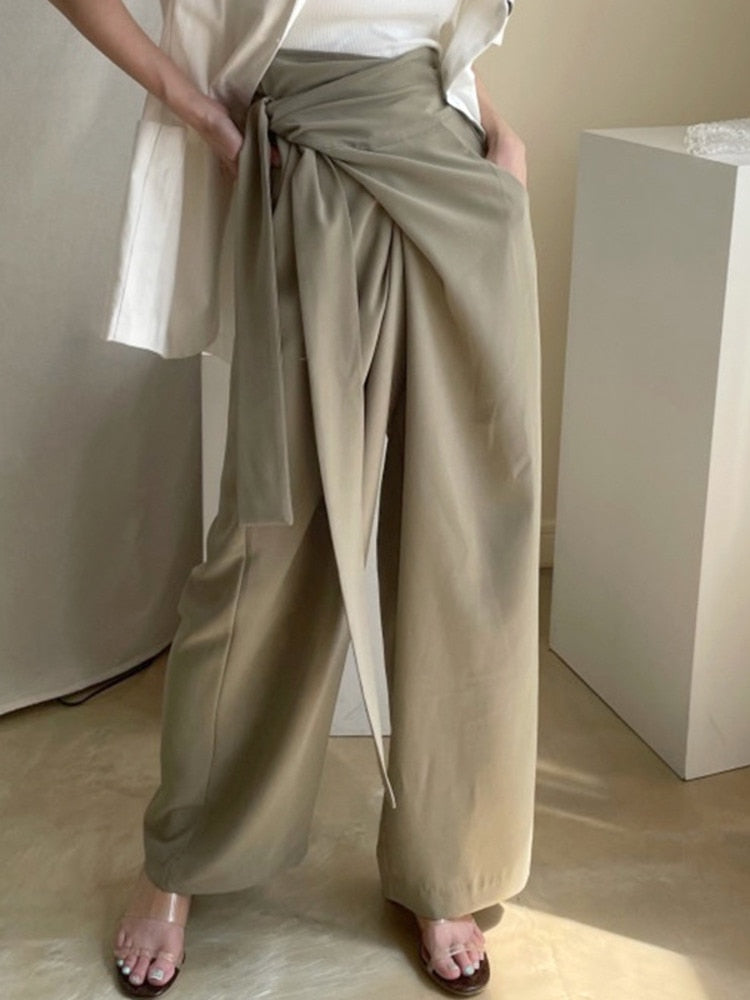 Beautifully Crafted Pants in a Classic Style
