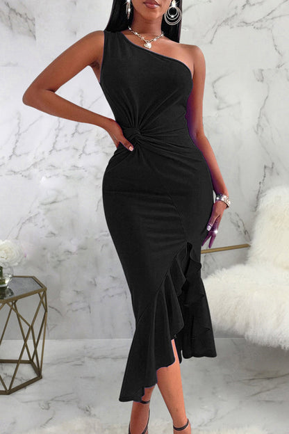 Sophisticated Dress with a Clean Classic Look