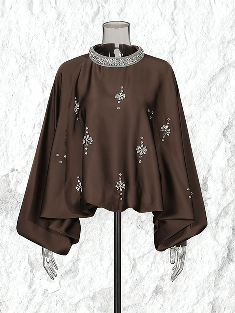 Gracefully Styled Pullover for Any Occasion