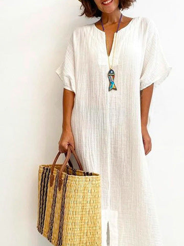 Sophisticated Dress with a Clean Classic Look
