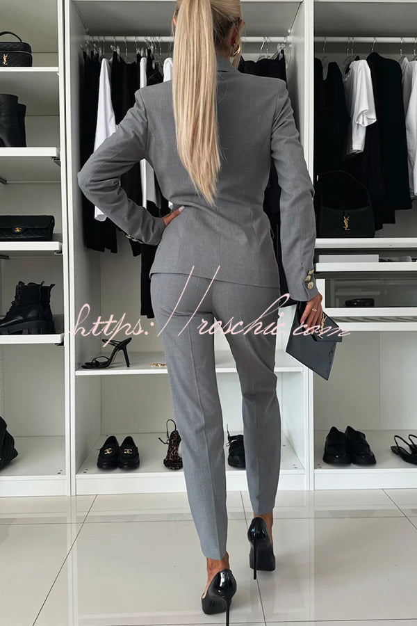Well Tailored Pants with a Graceful Silhouette